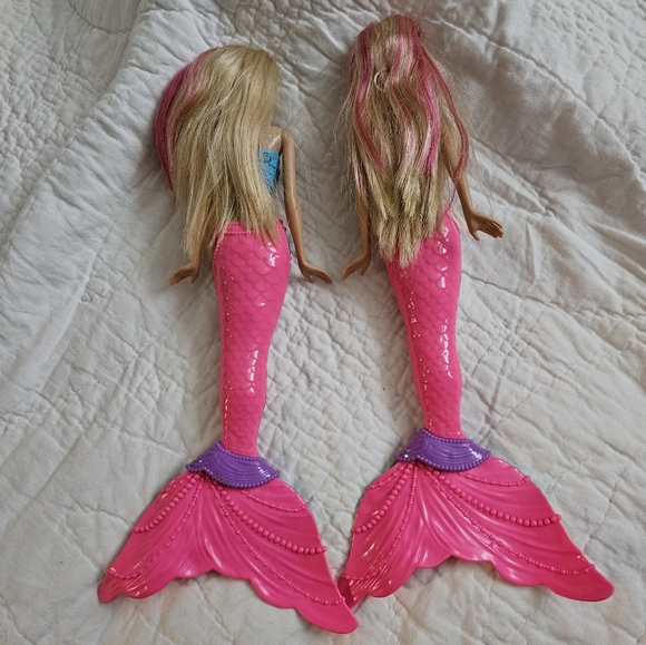 Rainbow light up mermaid barbie doll - Picture 3 of 6